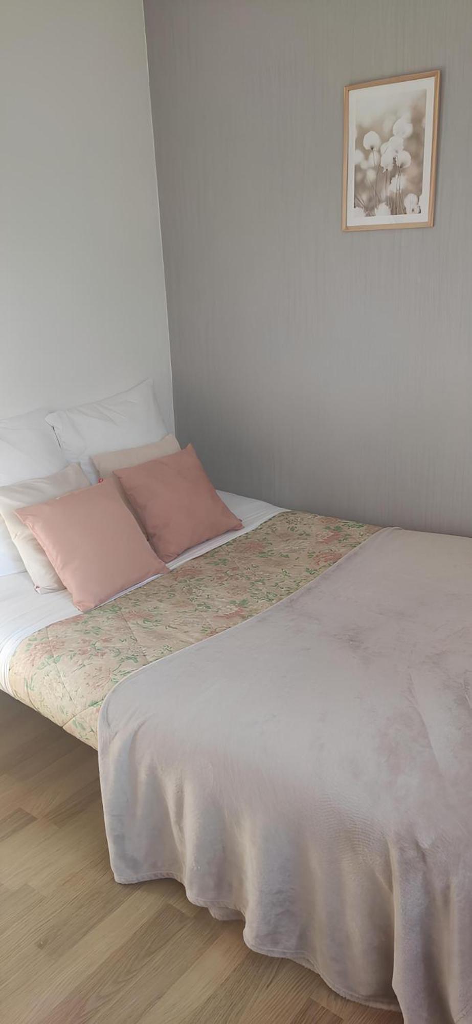 Spacieux 2 Chambres 65M2 Climatise Au Village Medieval Entre Nice Et Antibes Villeneuve-Loubet Exterior foto